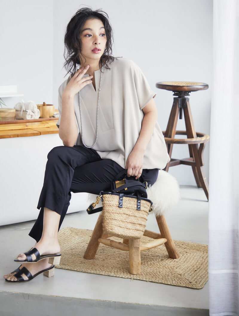 オアーノ半袖バルーンブラウスのご紹介です | owauno