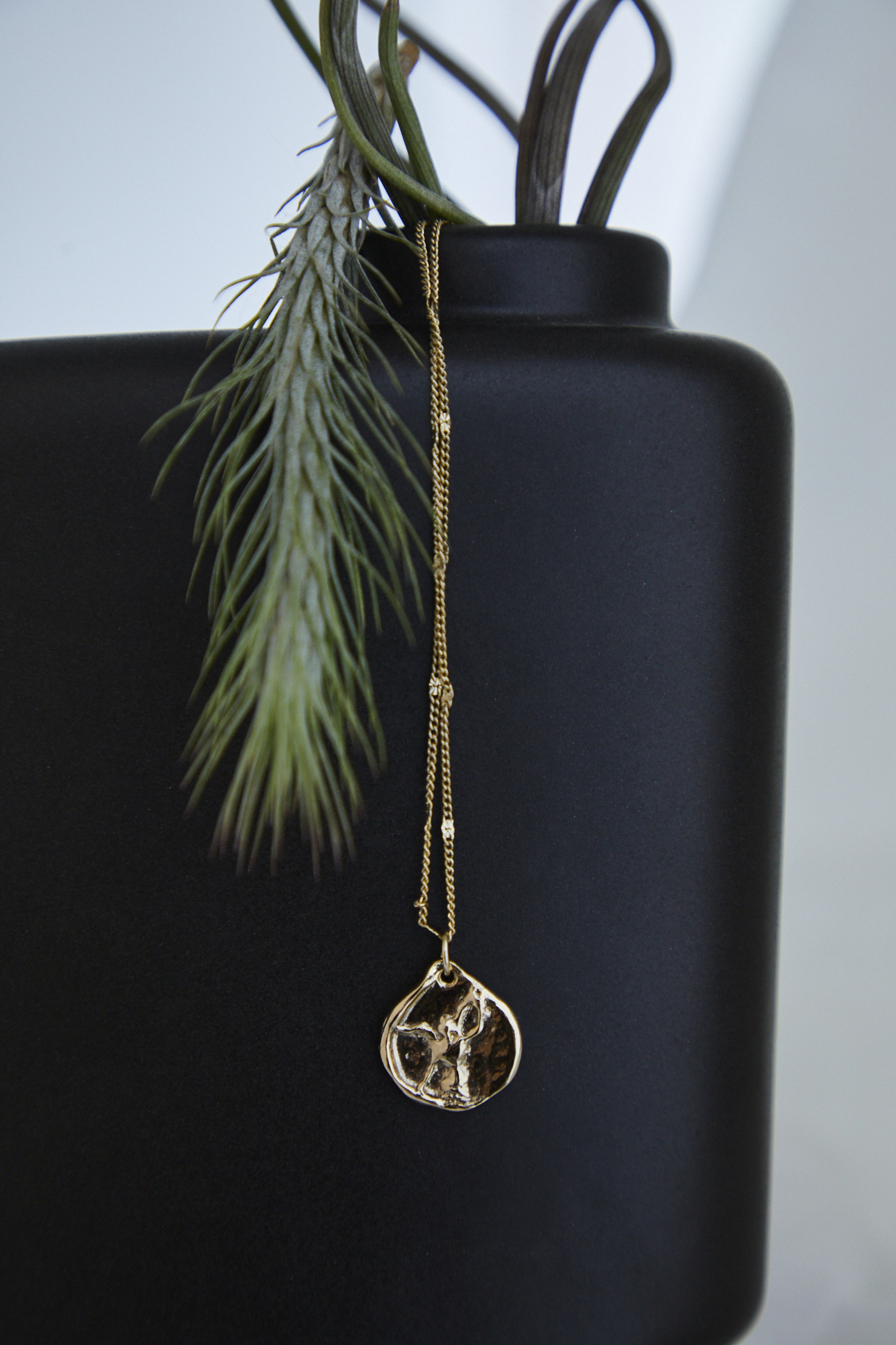 気がつけば、こればかり着けていたネックレス